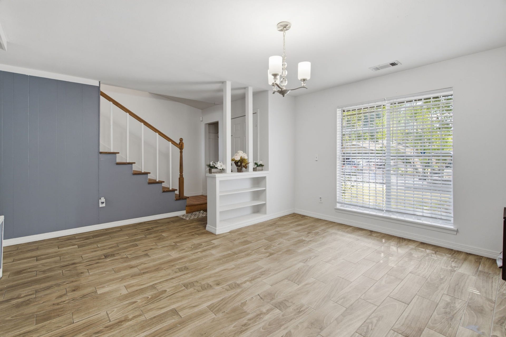 8706 Jason Street, Houston, TX 77074 8706 Jason Street, Houston, TX 77074