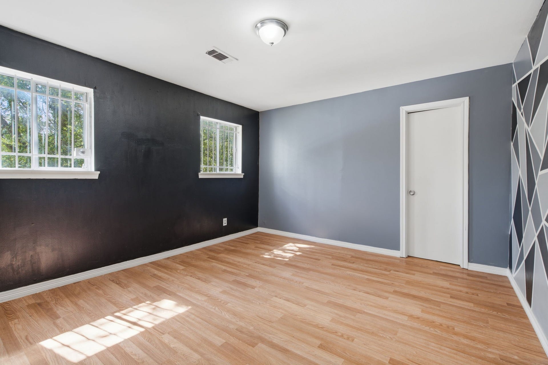 8706 Jason Street, Houston, TX 77074 8706 Jason Street, Houston, TX 77074