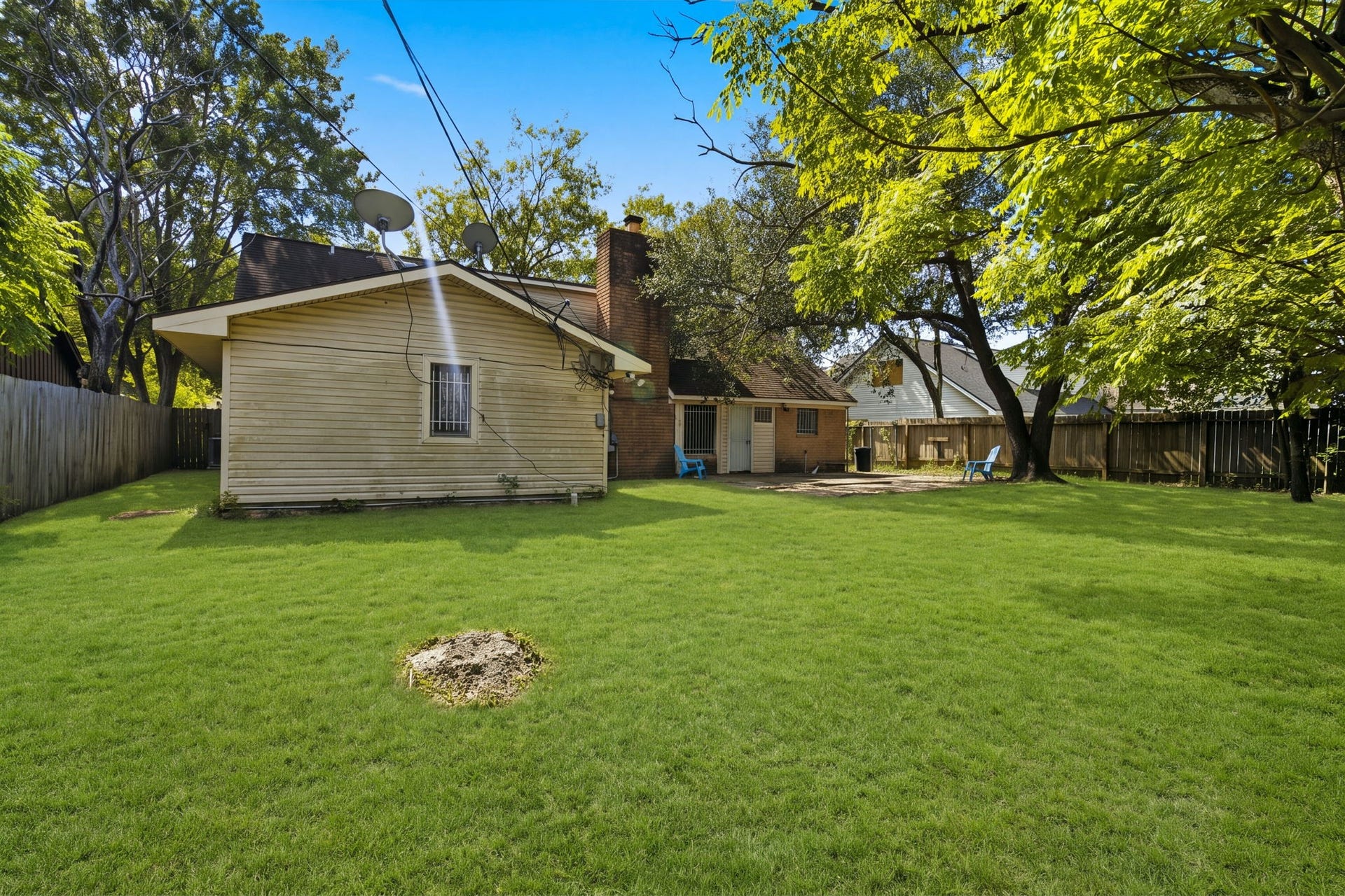 8706 Jason Street, Houston, TX 77074 8706 Jason Street, Houston, TX 77074