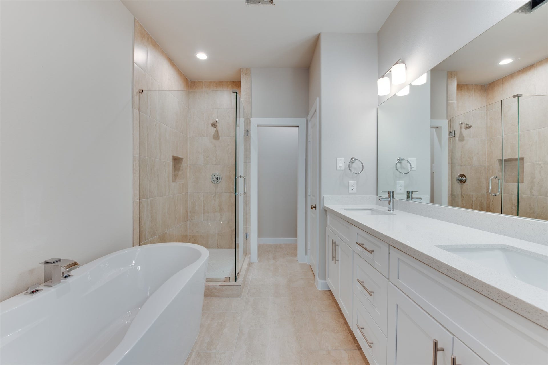 6619 Ezzard Charles Lane, Houston, TX 77091 6619 Ezzard Charles Lane, Houston, TX 77091