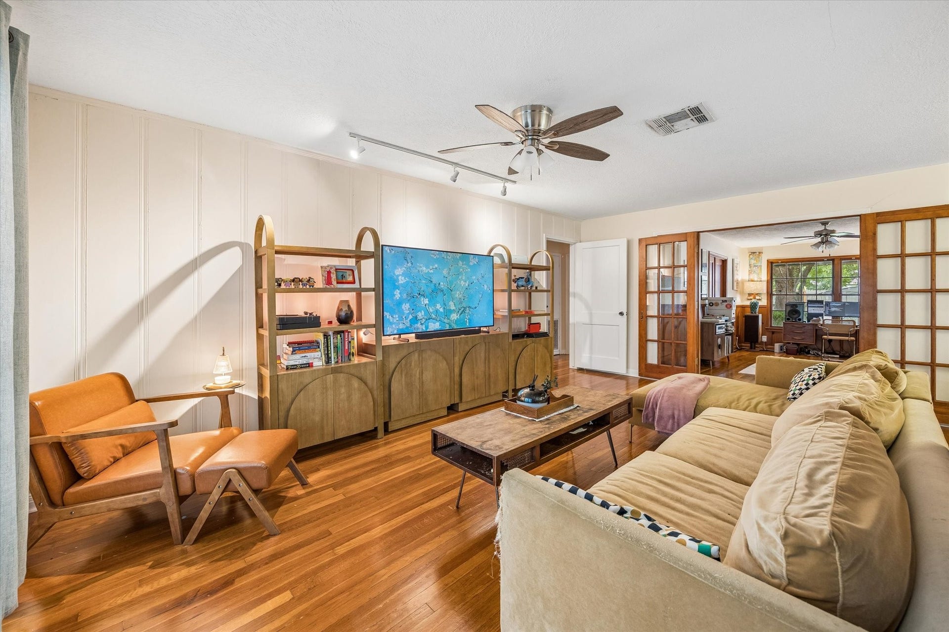 5101 Beech Street, Bellaire, TX 77401