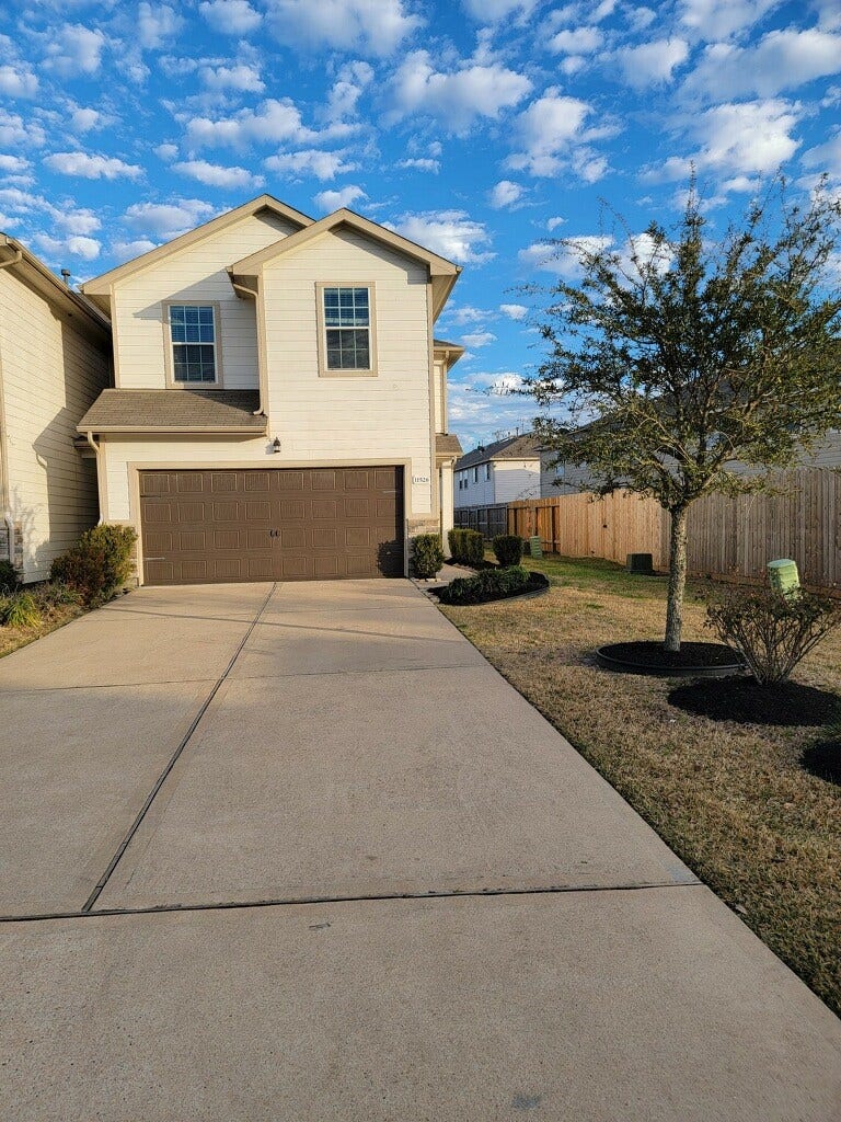 Property photo for 11528 Champions Green Drive, Houston, TX