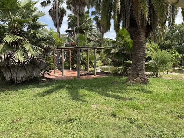 Property photo for 1813 Cove Park, Kemah, TX