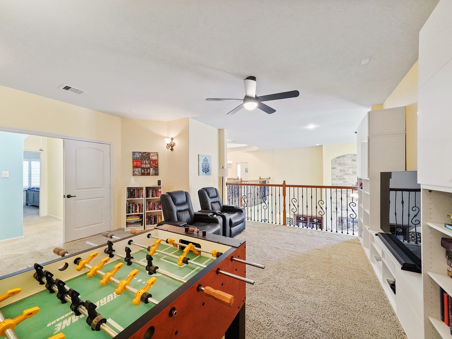 5907 Hawthorne Garden Way, Katy, TX 77494 With ample floor space and an open layout, the upstairs game room can evolve right along with the way you live.