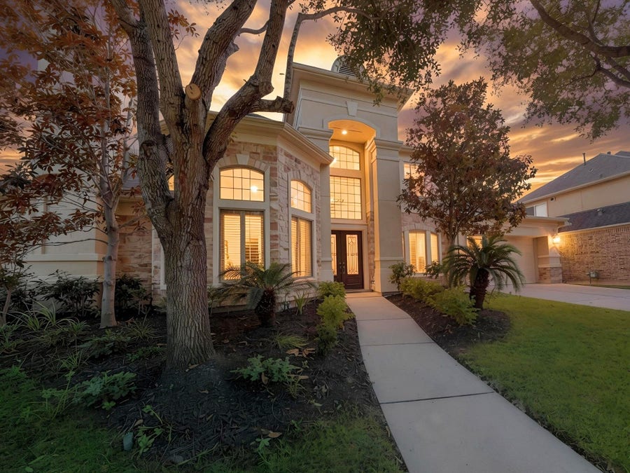 Property photo for 5907 Hawthorne Garden Way, Katy, TX