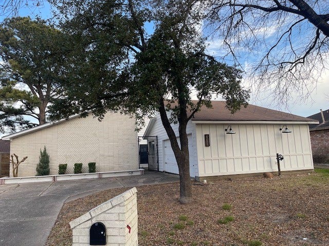 Property photo for 311 Edgeton Court, Houston, TX