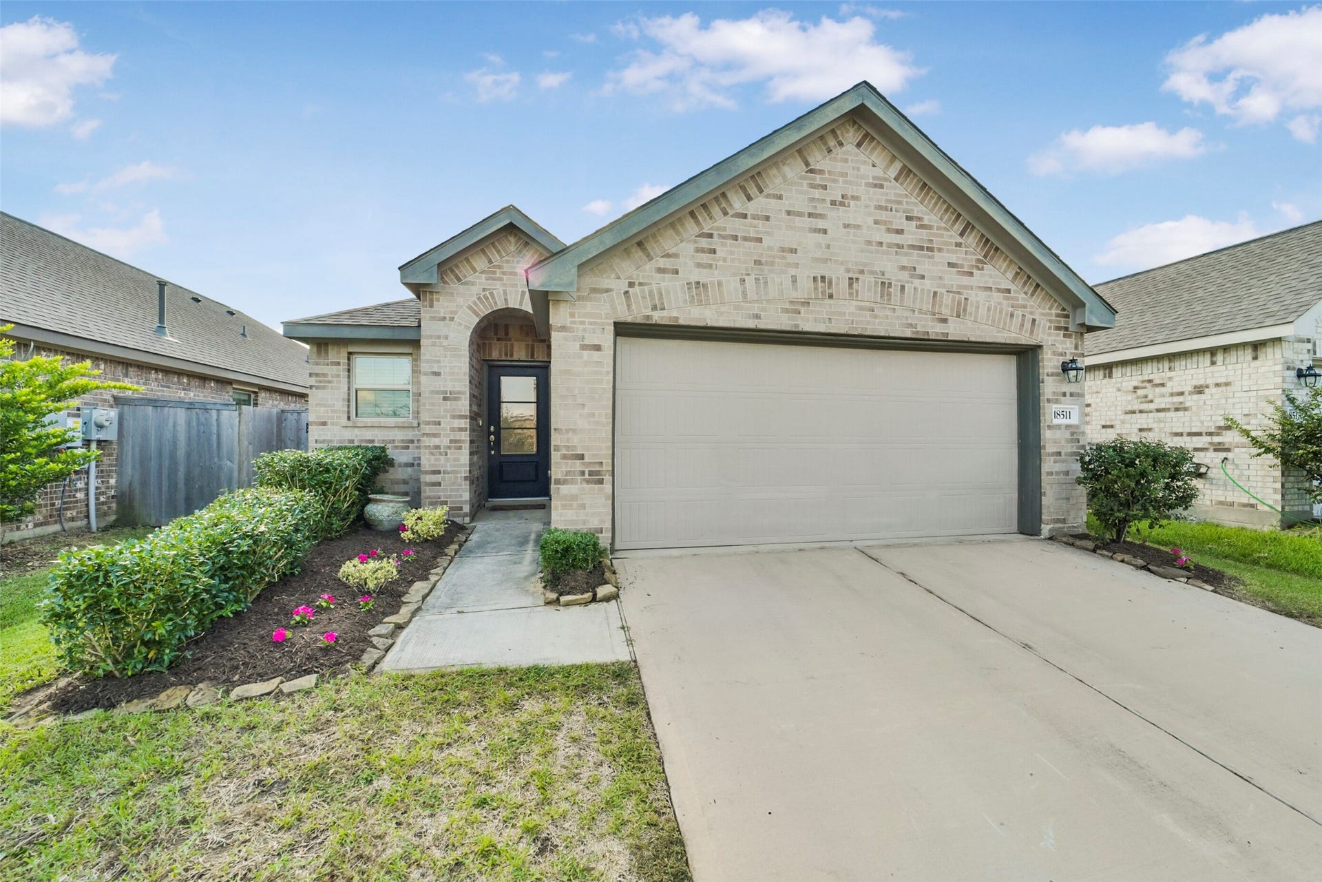 18511 Summit Ranch Drive, Hockley, TX 77447 Welcome home!