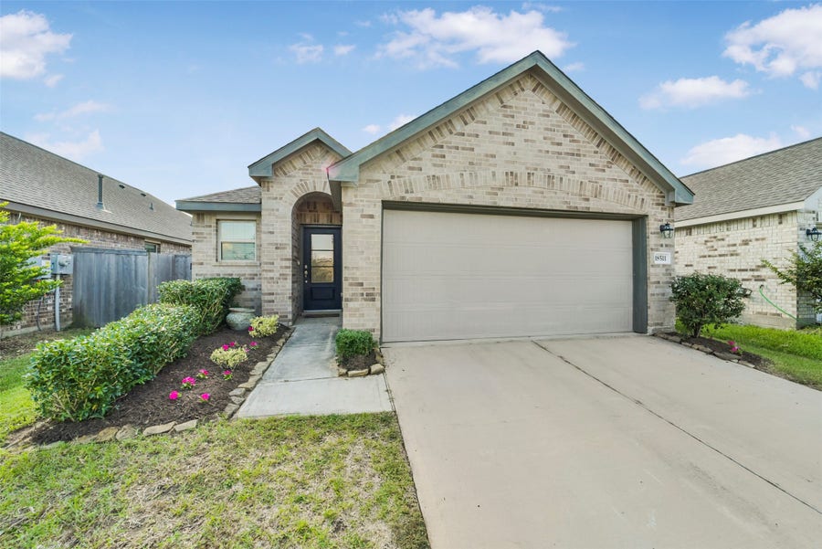 Property photo for 18511 Summit Ranch Drive, Hockley, TX