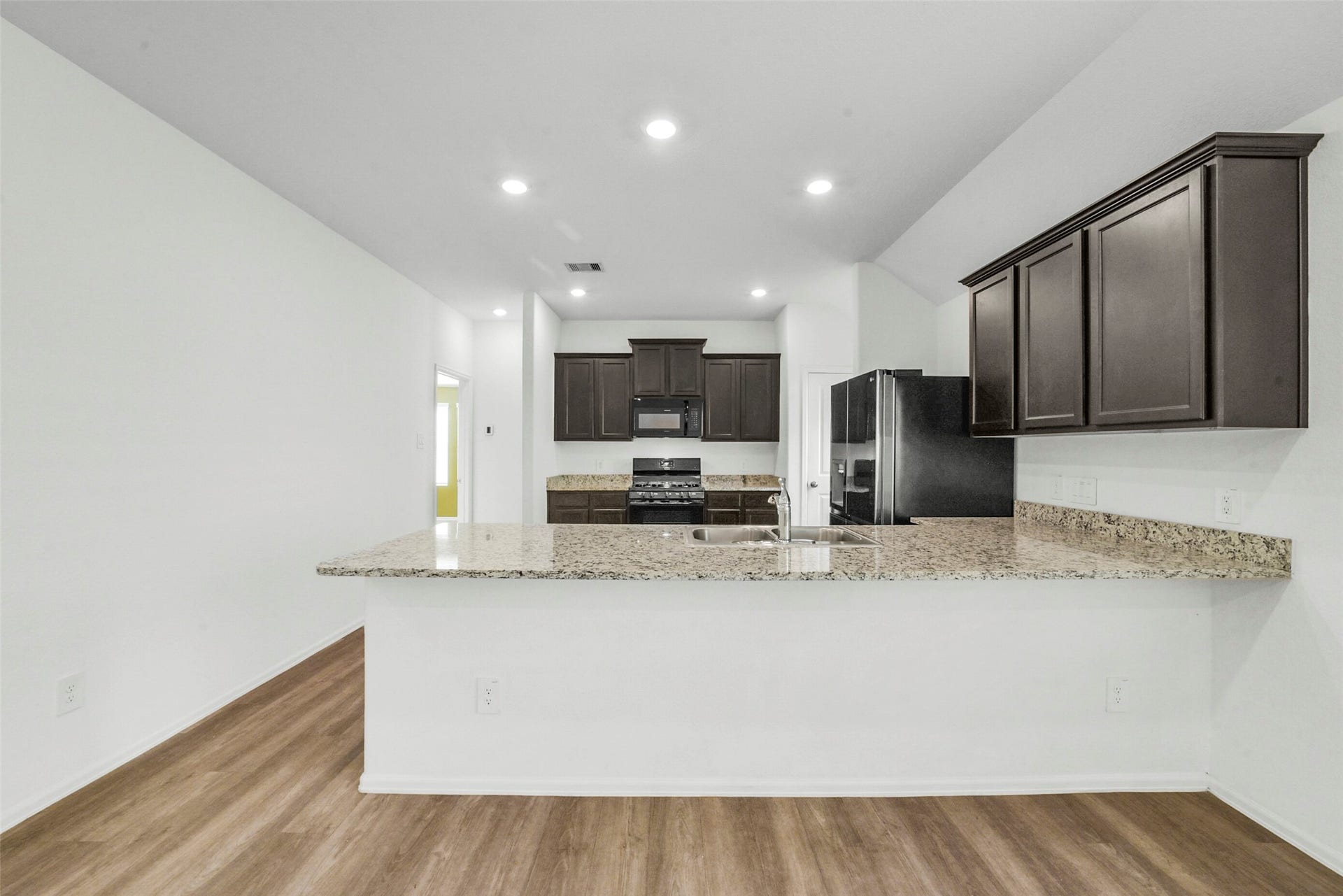 18511 Summit Ranch Drive, Hockley, TX 77447 18511 Summit Ranch Drive, Hockley, TX 77447