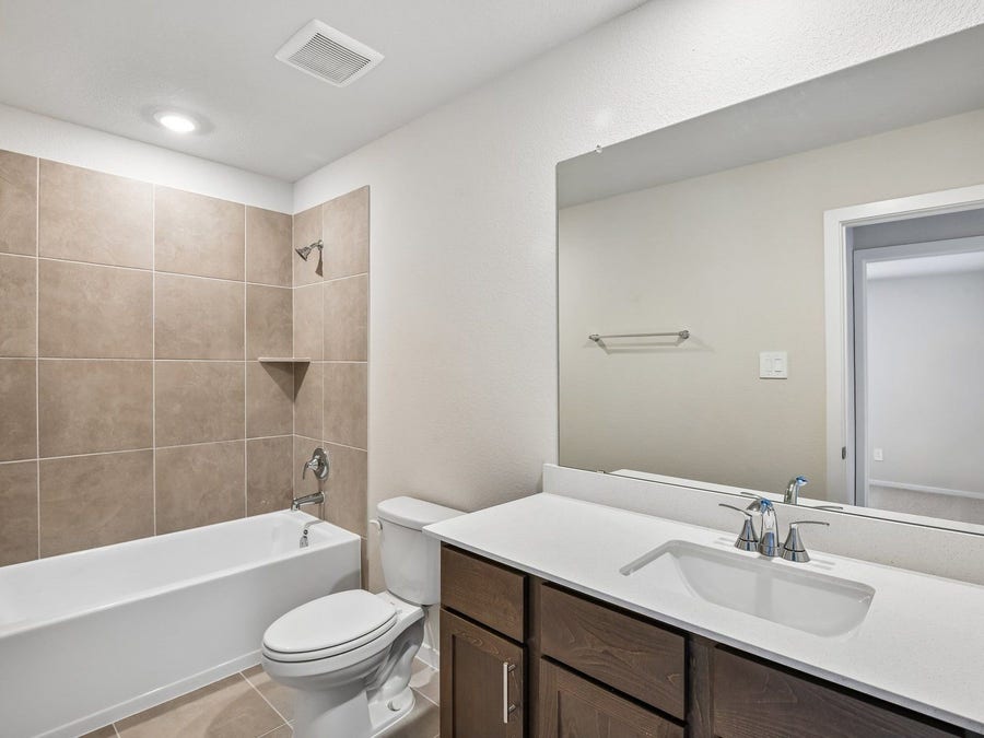 Property photo for 5225 Redbud Valley Drive, Pearland, TX
