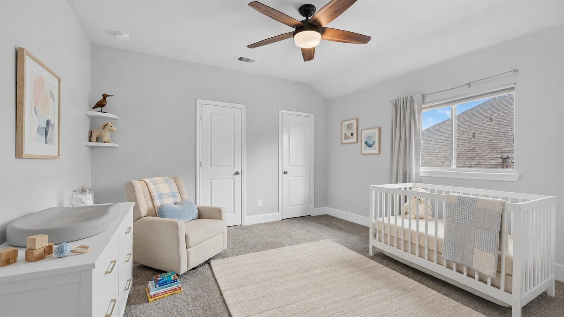 3123 Lantana Trail, Katy, TX 77493 This bedroom has been virtually staged as a charming nursery to showcase its potential for growing families. Filled with natural light and designed with flexibility in mind, this room offers a warm and welcoming environment for life's newest chapter.