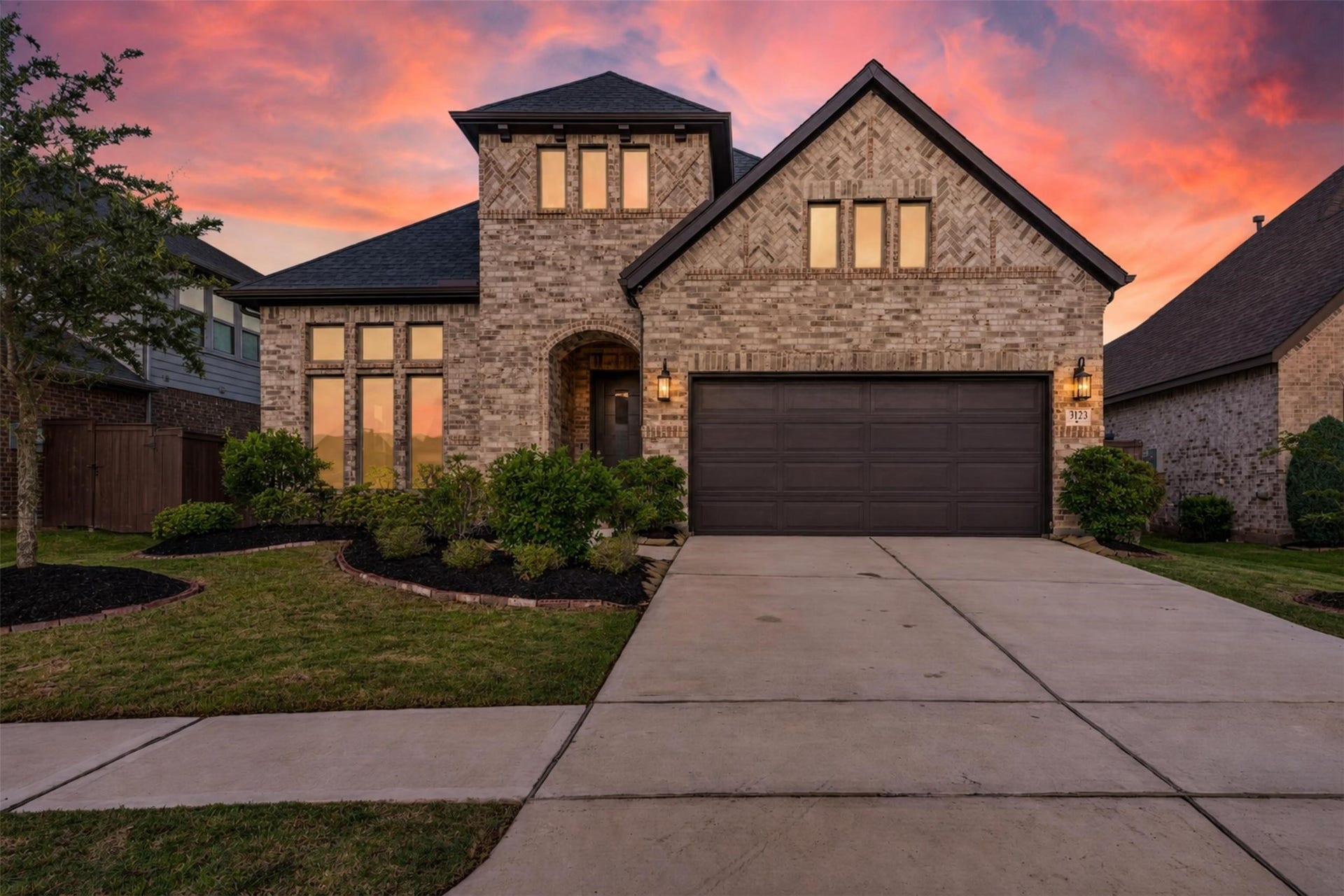 3123 Lantana Trail, Katy, TX 77493 Welcome to 3123 Lantana Trail, where exceptional curb appeal sets the stage for everything this home has to offer. The beautiful brick elevation, manicured landscaping, and elegant architectural details create a timeless first impression. A spacious driveway and inviting covered entry add both convenience and charm.