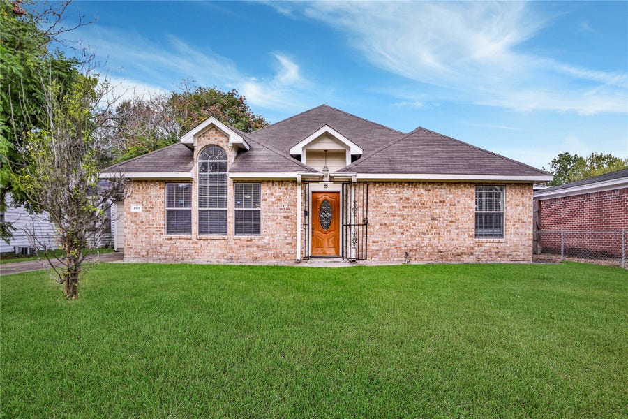 Property photo for 4943 Gammage Street, Houston, TX