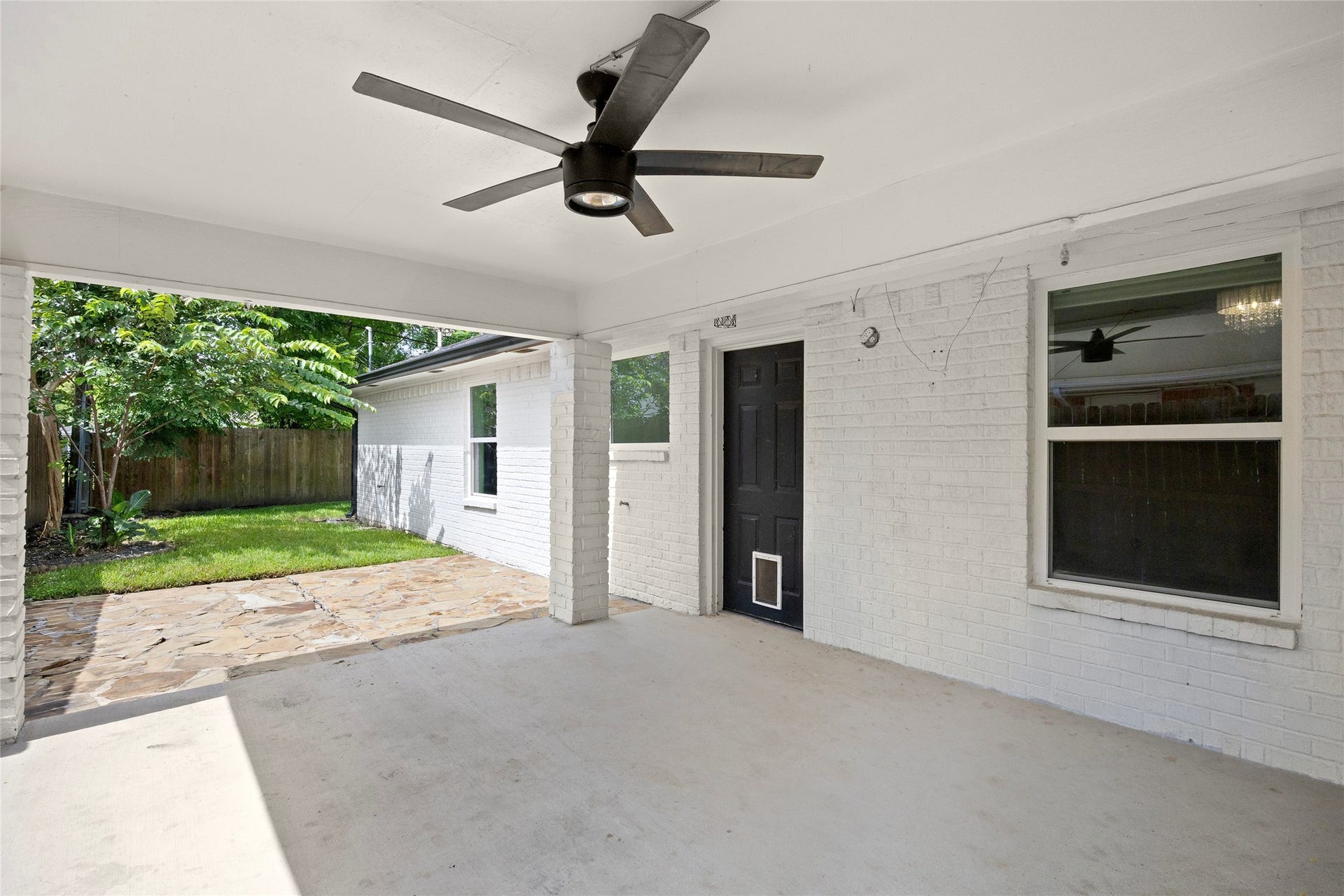 2836 Lockett Street, Houston, TX 77021 2836 Lockett Street, Houston, TX 77021