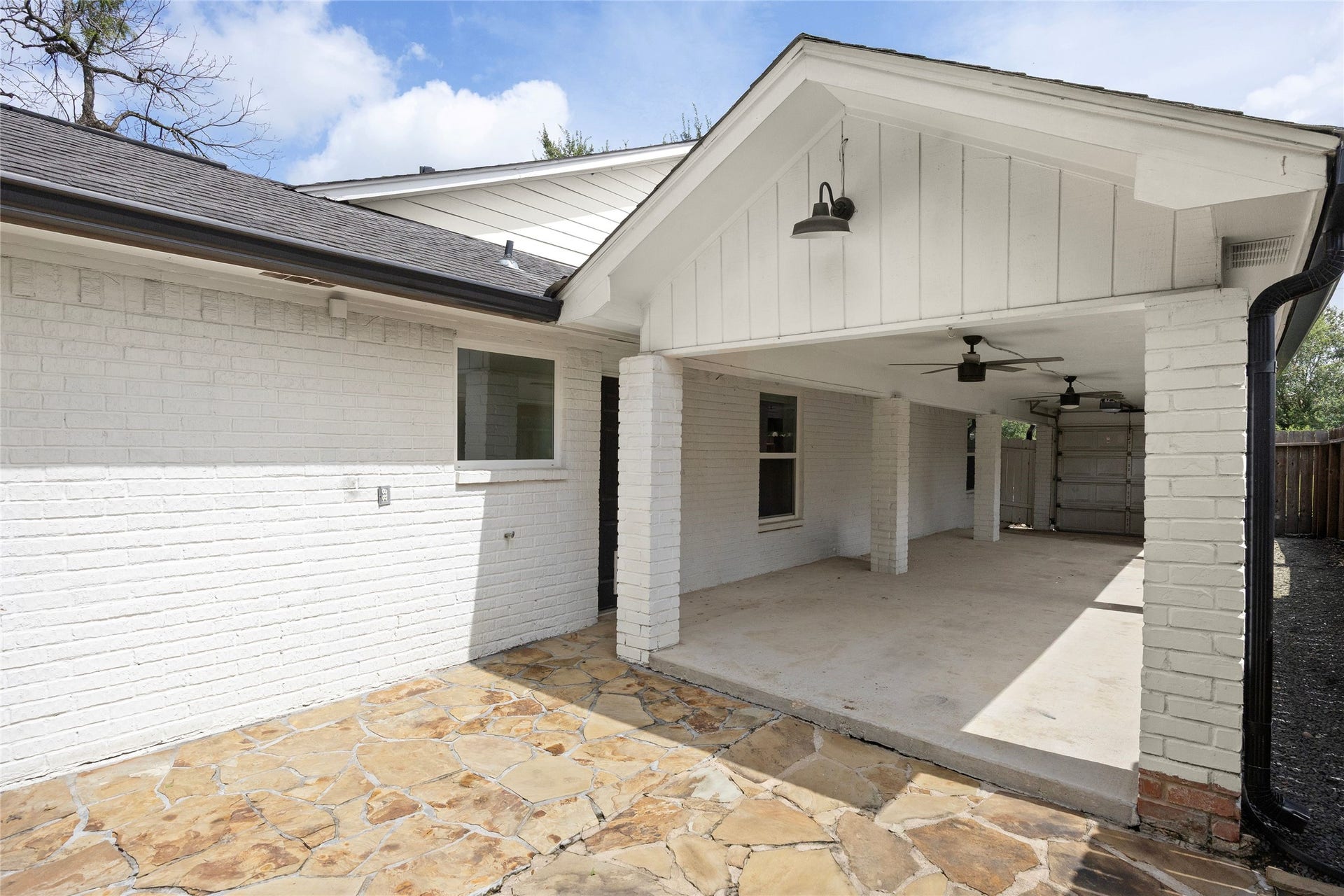 2836 Lockett Street, Houston, TX 77021 2836 Lockett Street, Houston, TX 77021