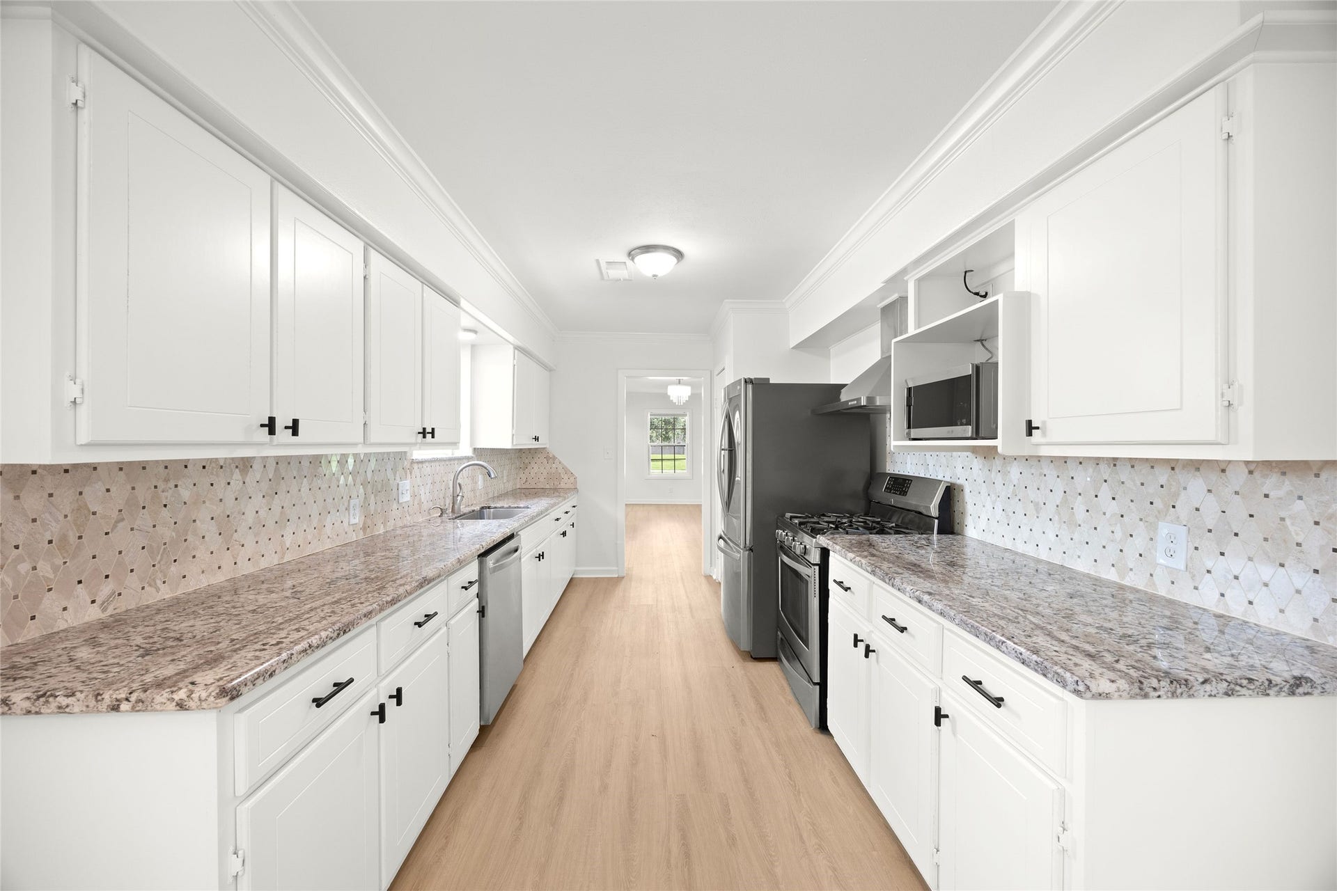 2836 Lockett Street, Houston, TX 77021 2836 Lockett Street, Houston, TX 77021