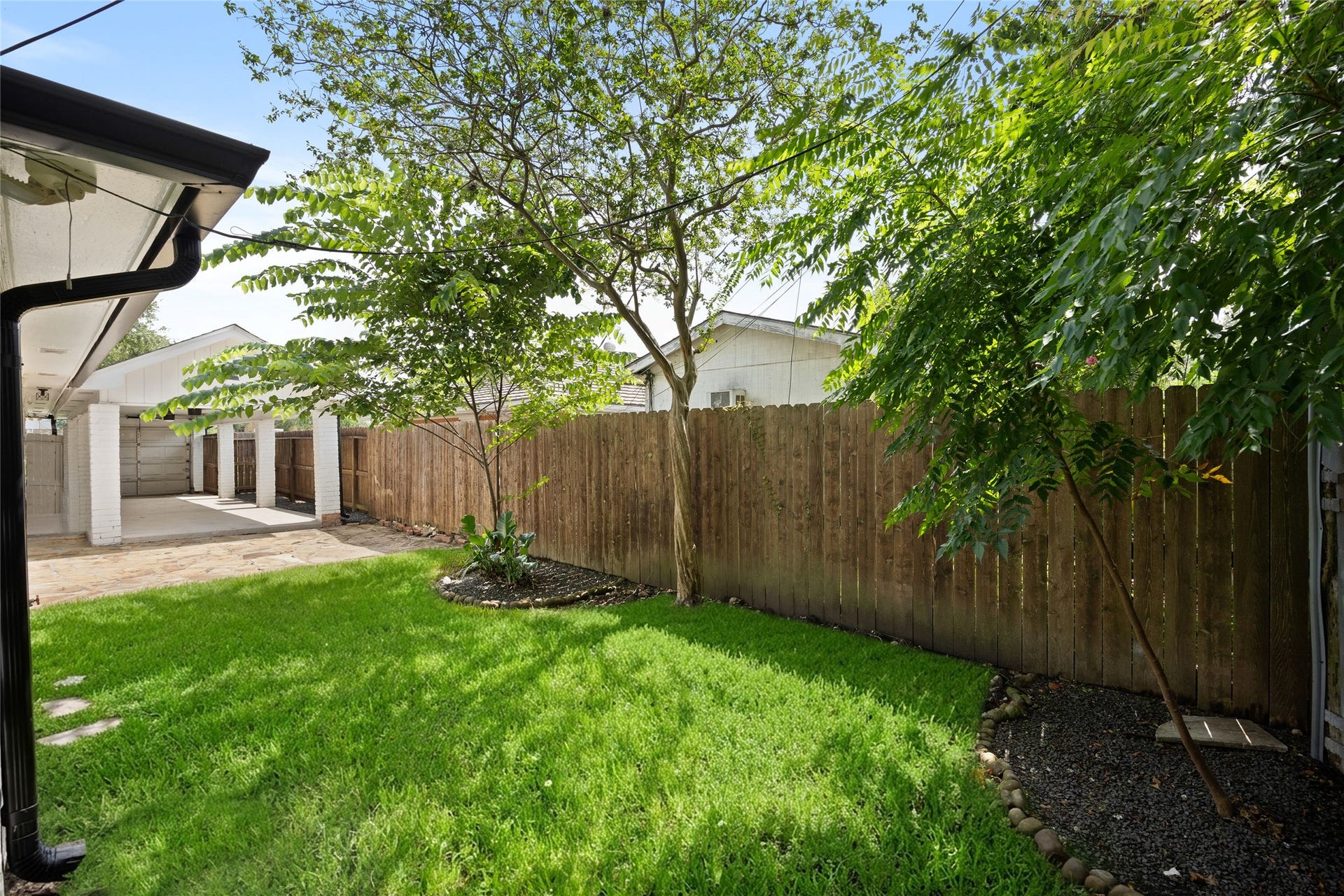 2836 Lockett Street, Houston, TX 77021 2836 Lockett Street, Houston, TX 77021