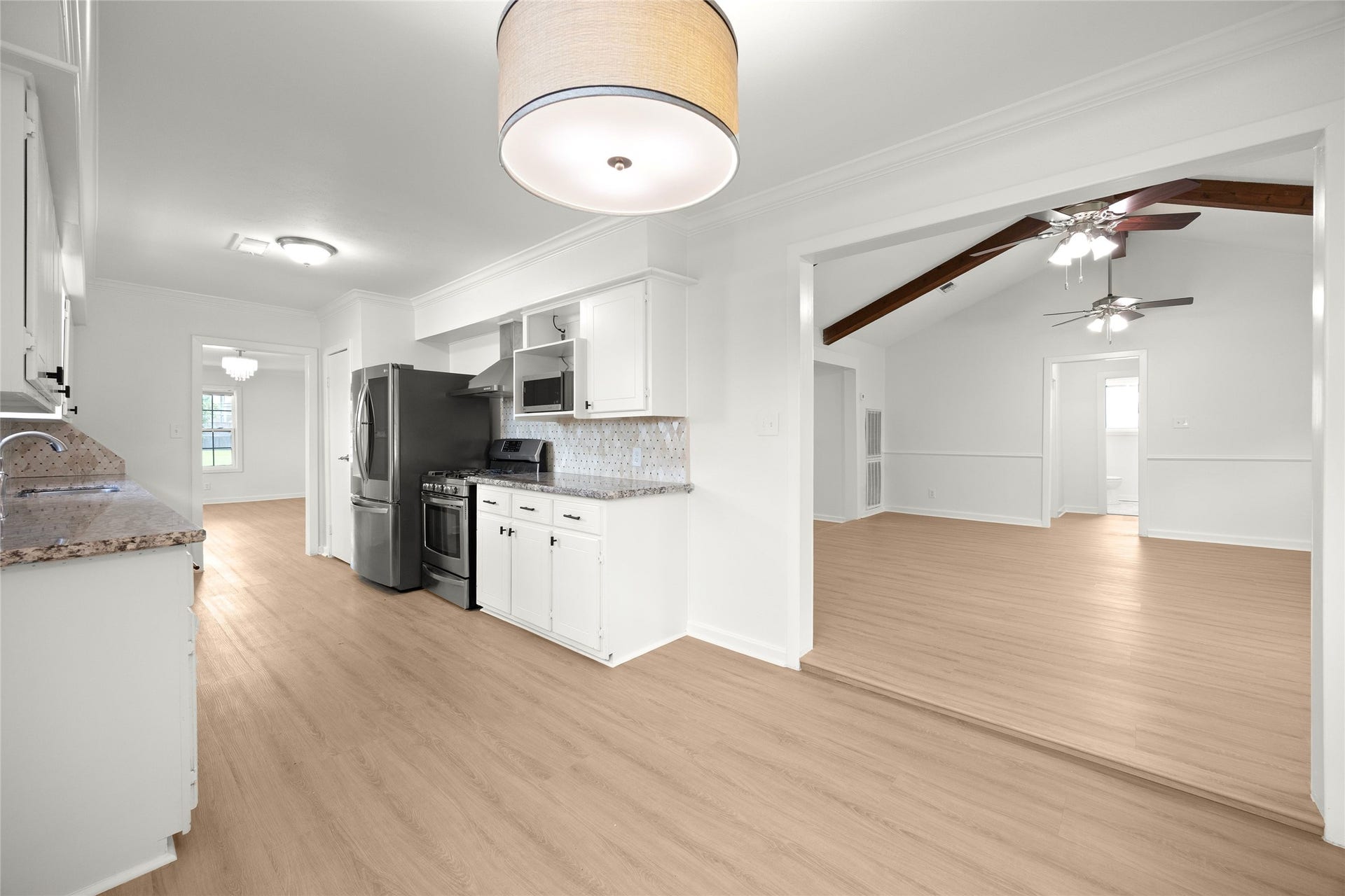 2836 Lockett Street, Houston, TX 77021 2836 Lockett Street, Houston, TX 77021