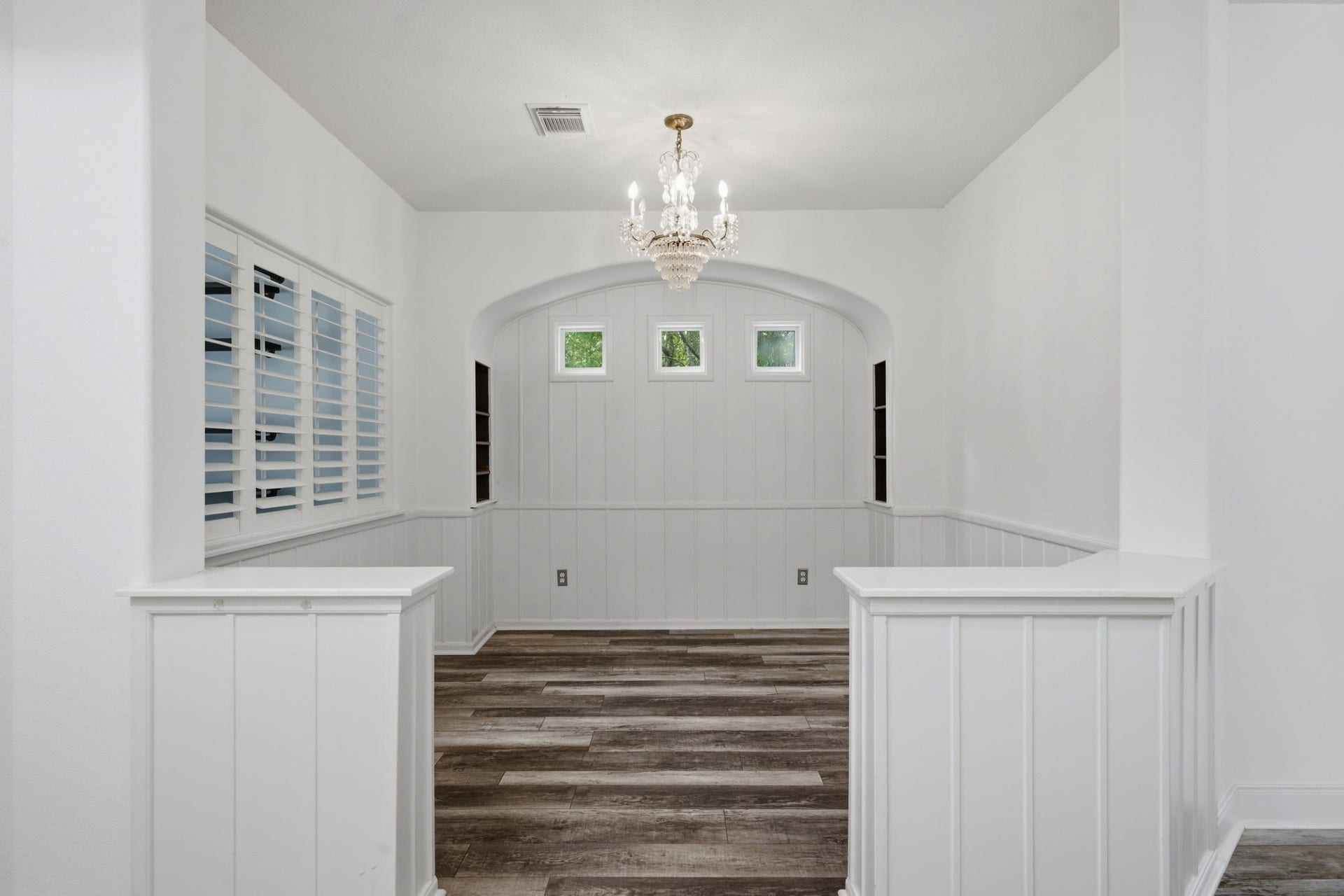 18 Cloud Bank Place, The Woodlands, TX 77382 18 Cloud Bank Place, The Woodlands, TX 77382