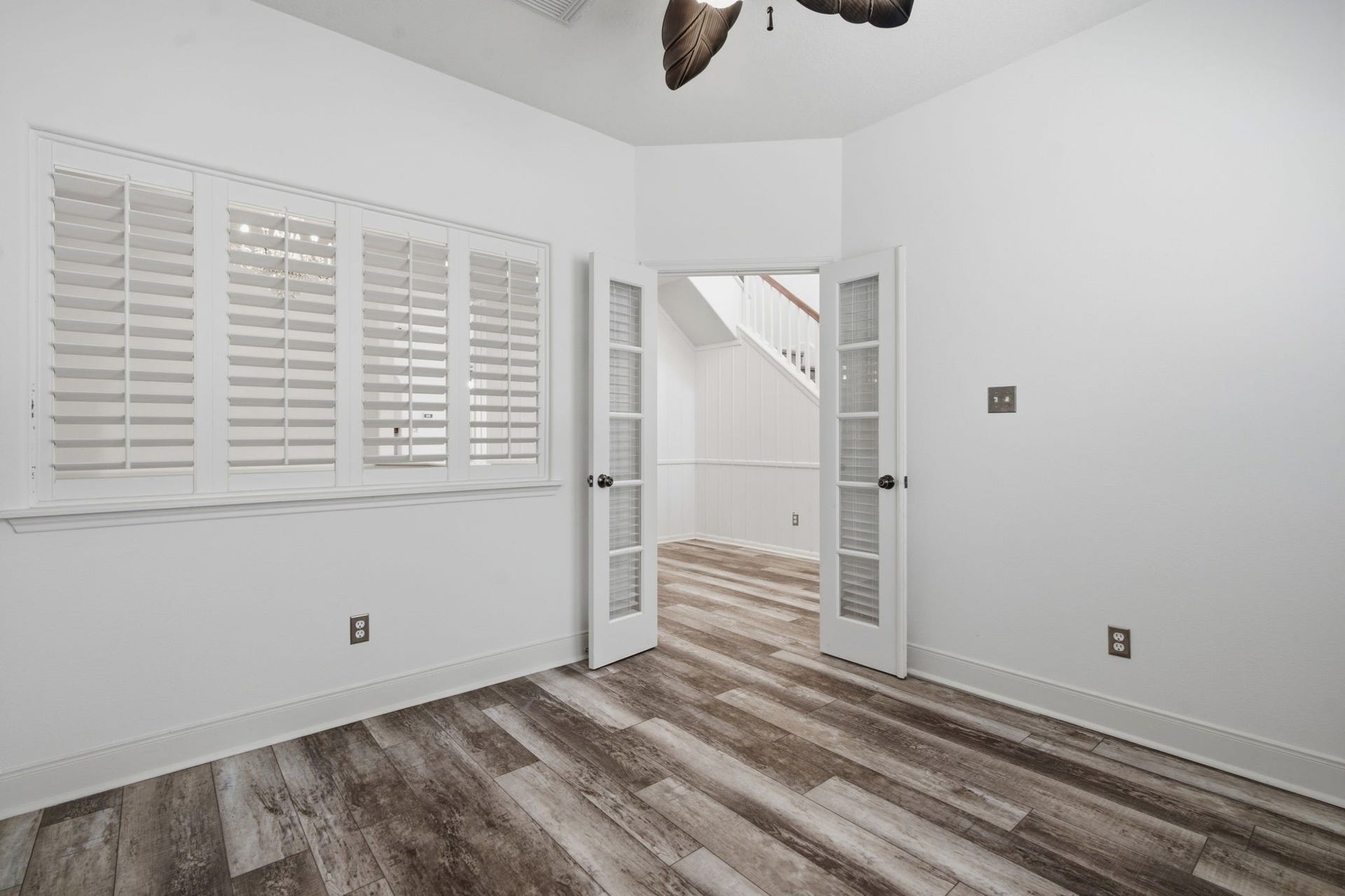 18 Cloud Bank Place, The Woodlands, TX 77382 18 Cloud Bank Place, The Woodlands, TX 77382