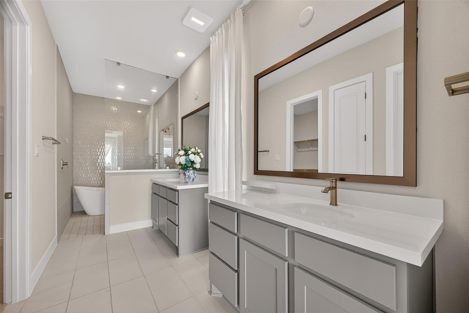4906 Tanyard Manor Drive, Sugar Land, TX 77479 4906 Tanyard Manor Drive, Sugar Land, TX 77479