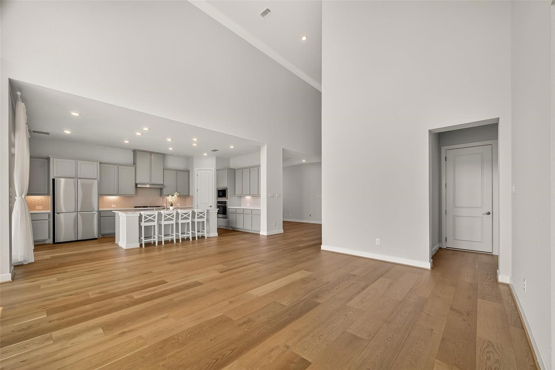 4906 Tanyard Manor Drive, Sugar Land, TX 77479 4906 Tanyard Manor Drive, Sugar Land, TX 77479
