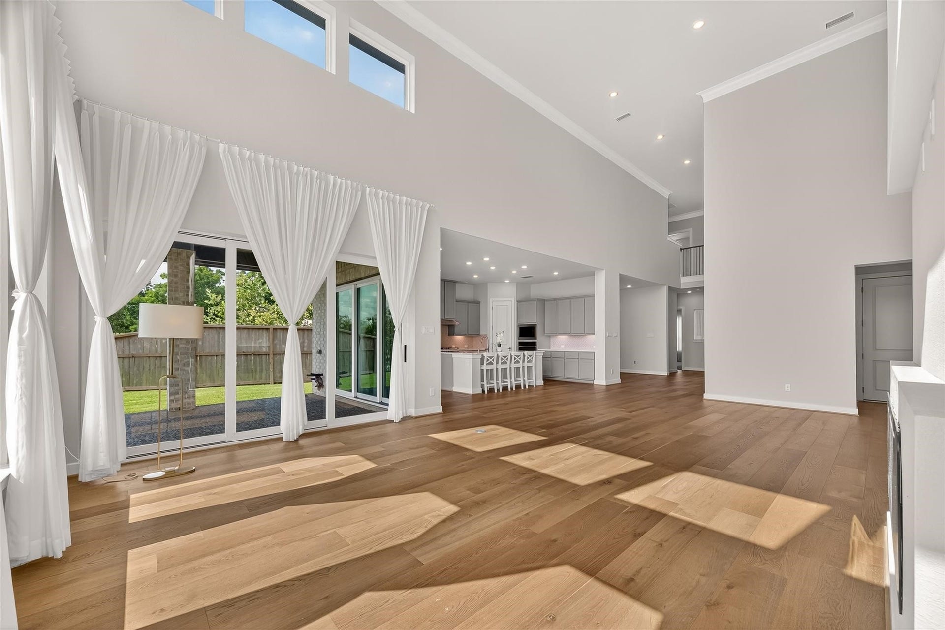 4906 Tanyard Manor Drive, Sugar Land, TX 77479 4906 Tanyard Manor Drive, Sugar Land, TX 77479