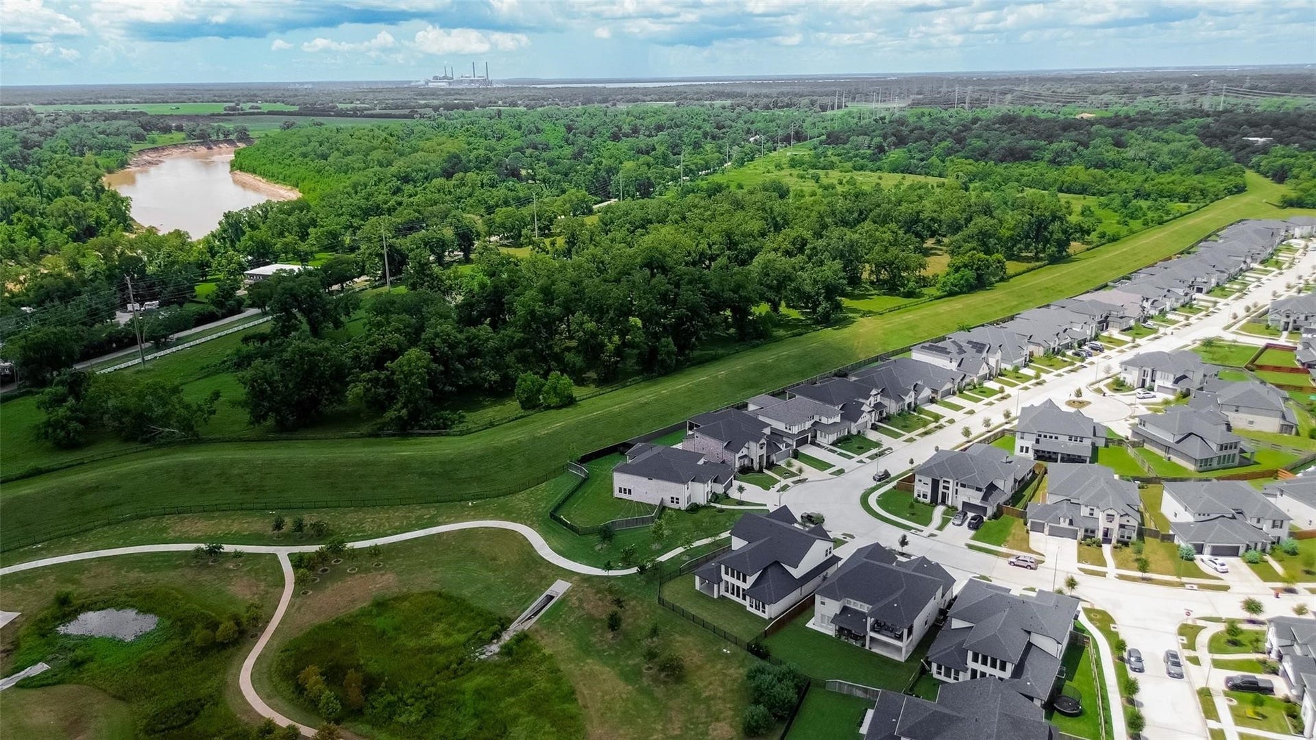 4906 Tanyard Manor Drive, Sugar Land, TX 77479 4906 Tanyard Manor Drive, Sugar Land, TX 77479