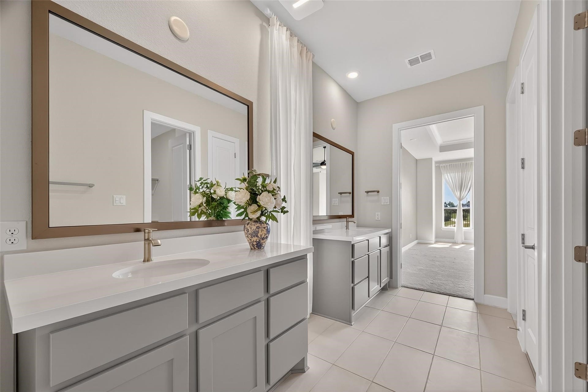4906 Tanyard Manor Drive, Sugar Land, TX 77479 4906 Tanyard Manor Drive, Sugar Land, TX 77479