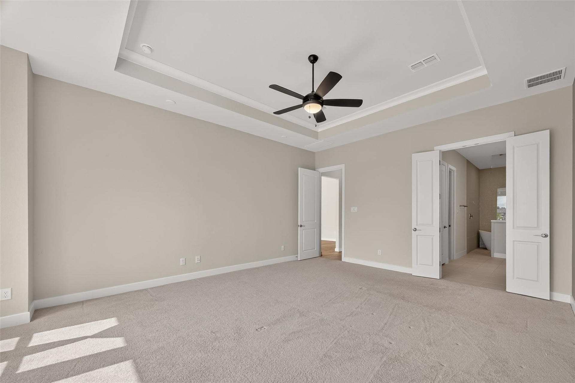 4906 Tanyard Manor Drive, Sugar Land, TX 77479 4906 Tanyard Manor Drive, Sugar Land, TX 77479
