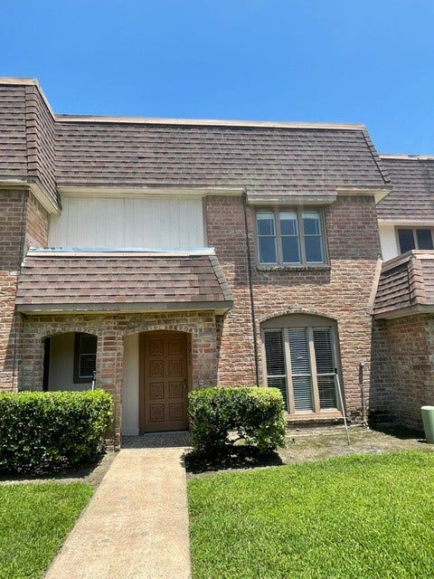 Property photo for 2917 Nottingham Lane, Missouri City, TX