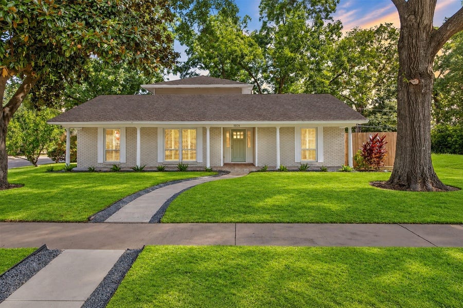 Property photo for 5026 Saxon Drive, Houston, TX