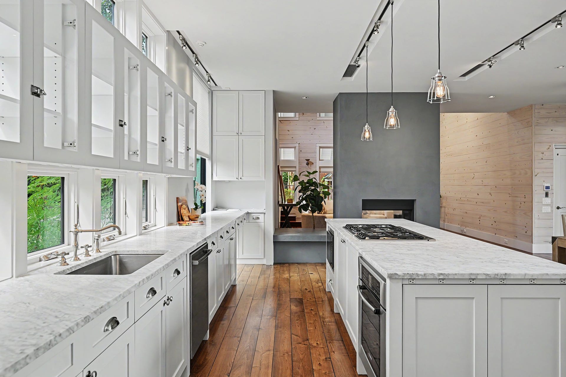 4153 Oberlin Street, West University Place, TX 77005 4153 Oberlin Street, West University Place, TX 77005