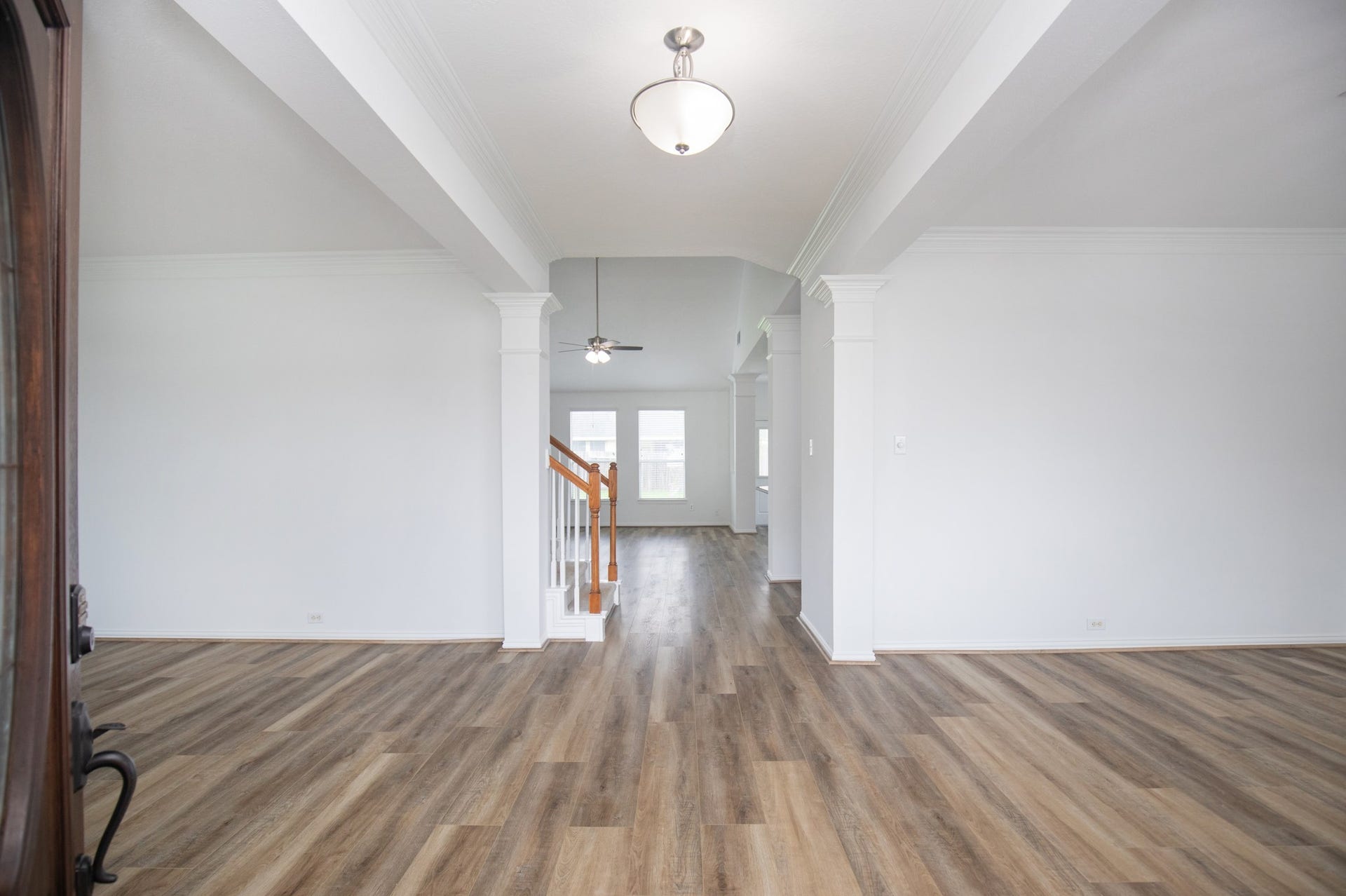 810 Aqua Vista, Richmond, TX 77469 New Wood-like luxury Vinyl floor installed thru whole house in June 2026