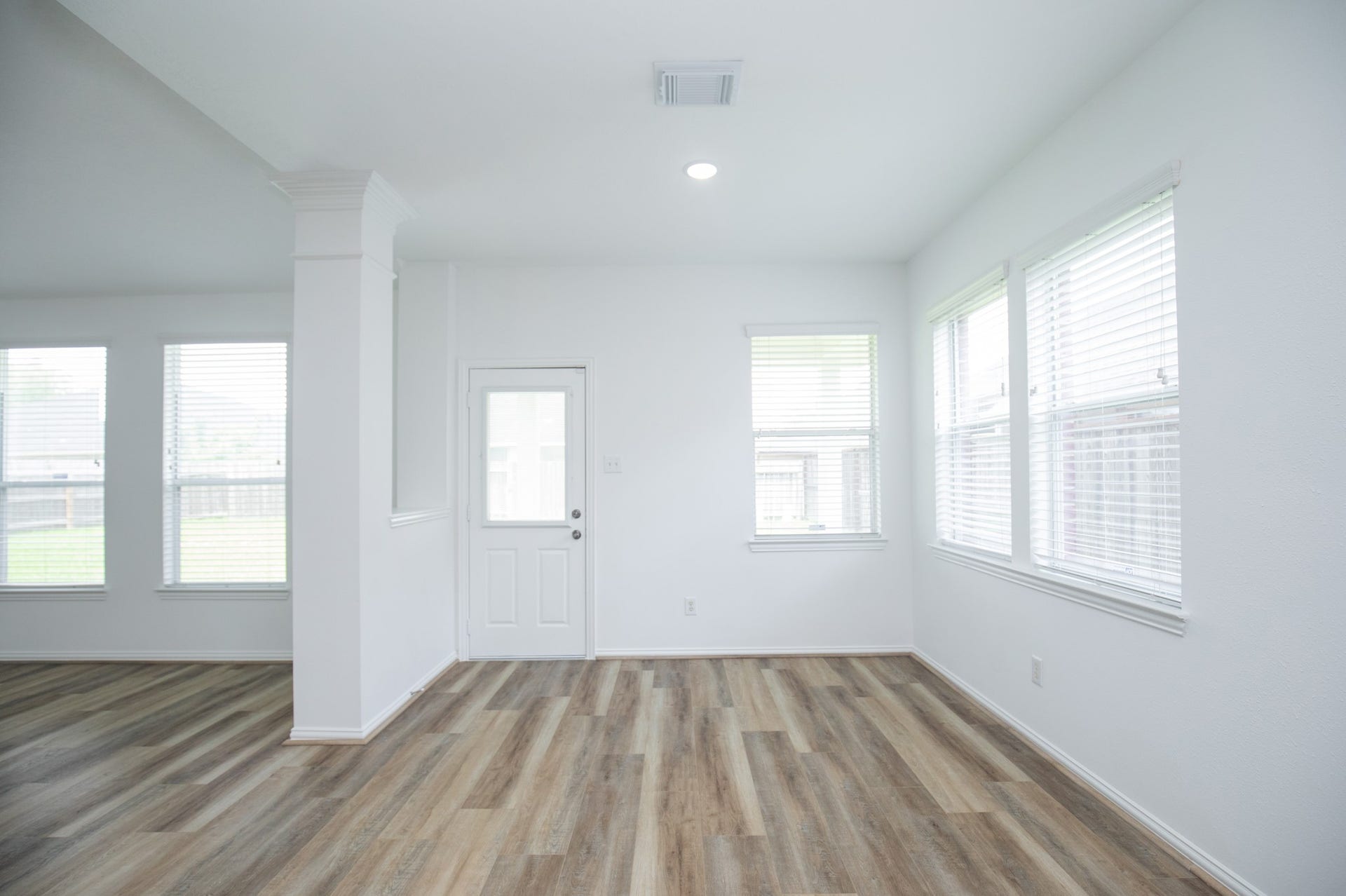 810 Aqua Vista, Richmond, TX 77469 810 Aqua Vista, Richmond, TX 77469