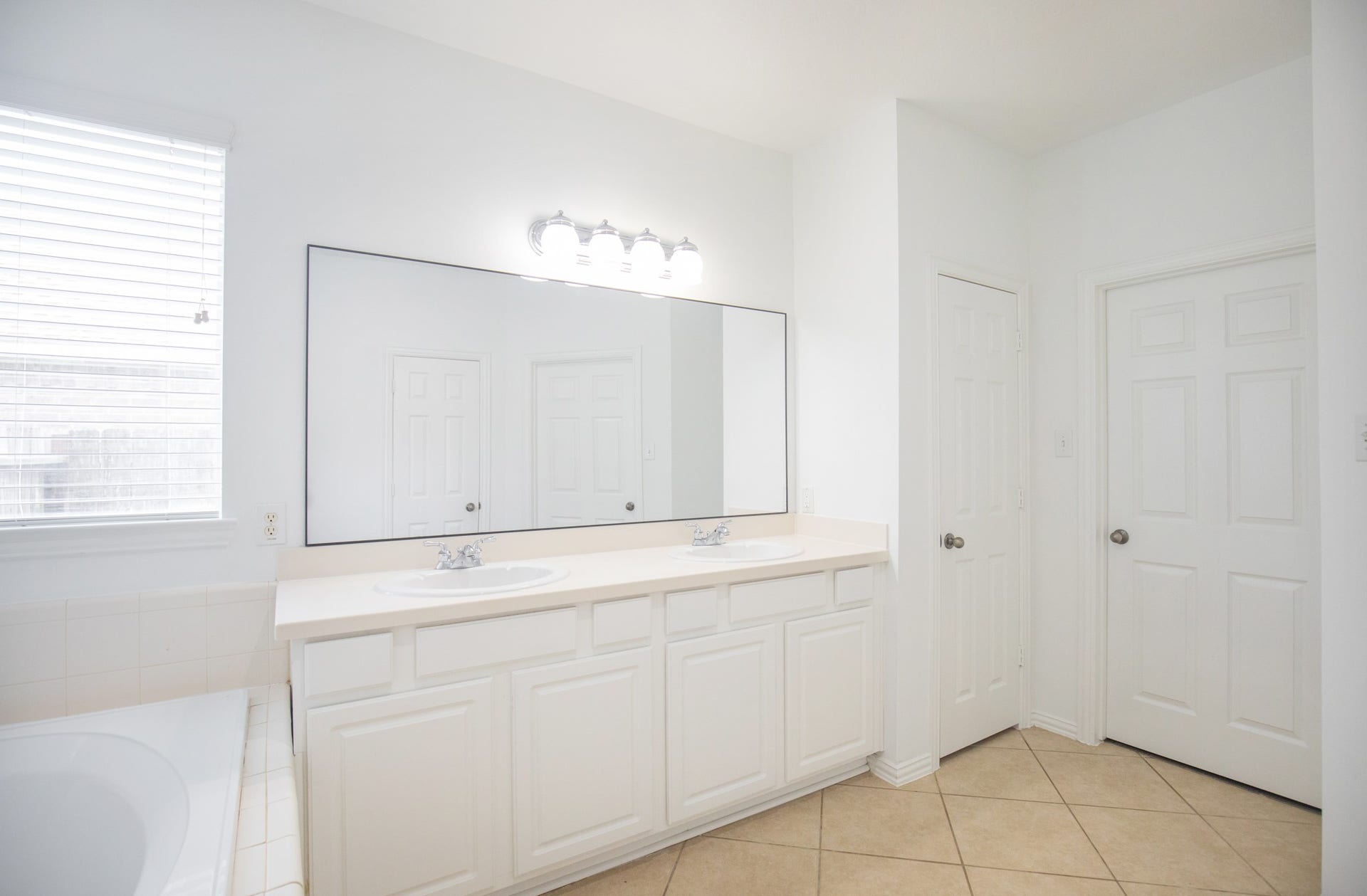 810 Aqua Vista, Richmond, TX 77469 810 Aqua Vista, Richmond, TX 77469