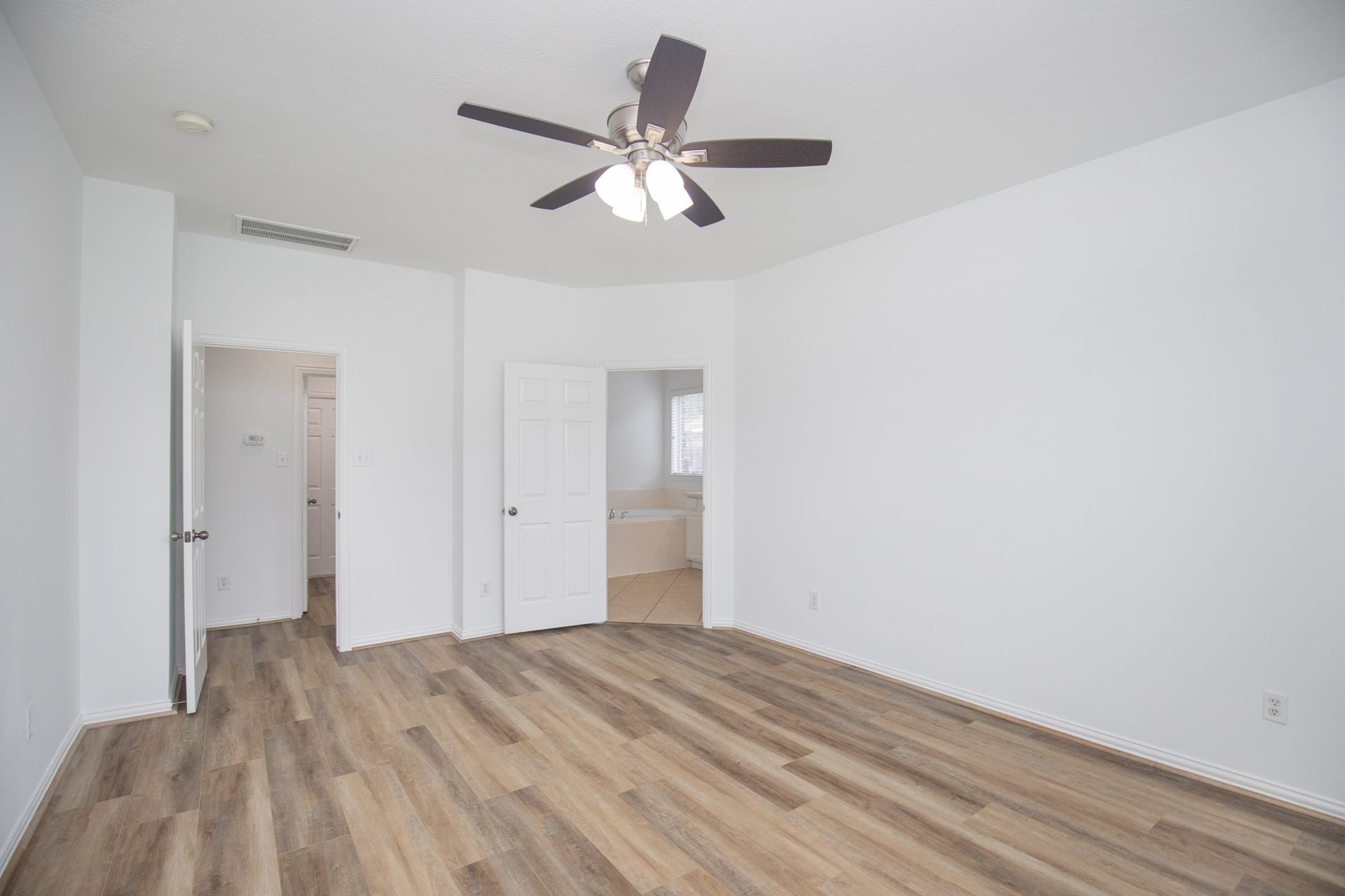 810 Aqua Vista, Richmond, TX 77469 810 Aqua Vista, Richmond, TX 77469