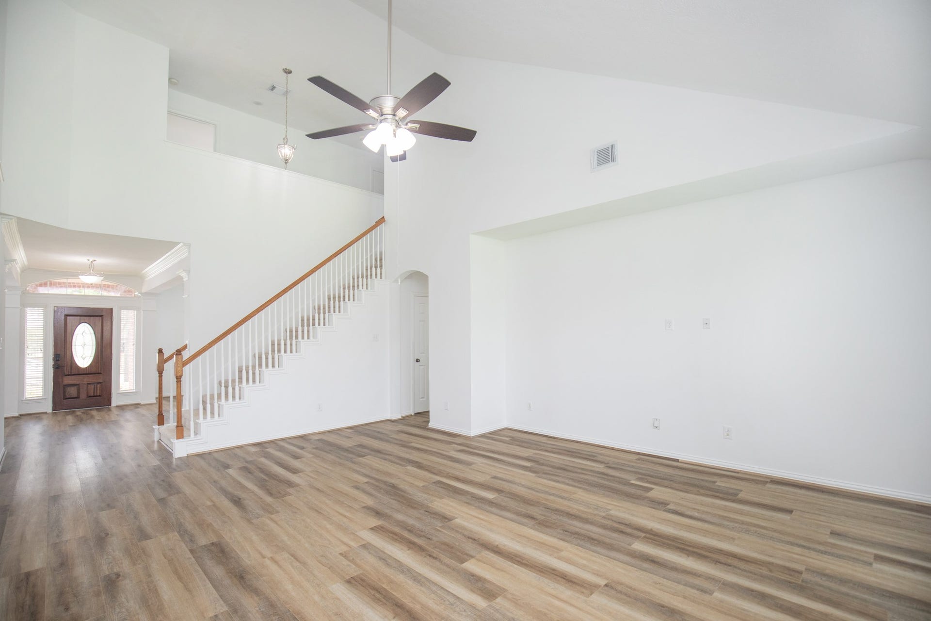 810 Aqua Vista, Richmond, TX 77469 810 Aqua Vista, Richmond, TX 77469