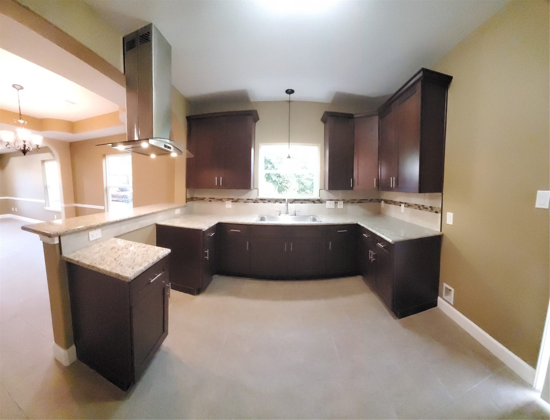 701 Twin Oaks Street, #A, Houston, TX 77076 All Granite Countertops and Bar