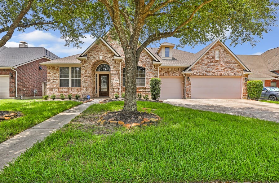 Property photo for 7415 Bearden Falls Lane, Humble, TX
