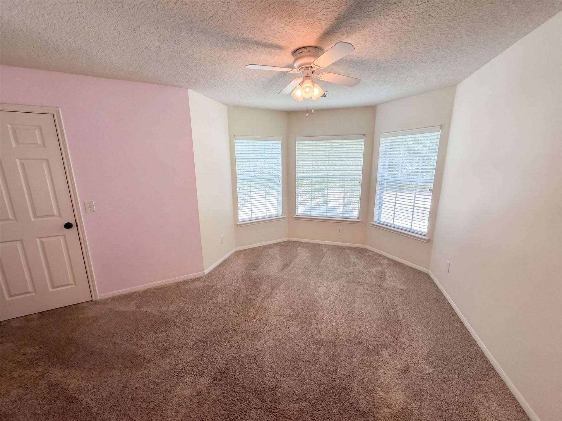 19401 Atasca Oaks Drive, Humble, TX 77346 19401 Atasca Oaks Drive, Humble, TX 77346