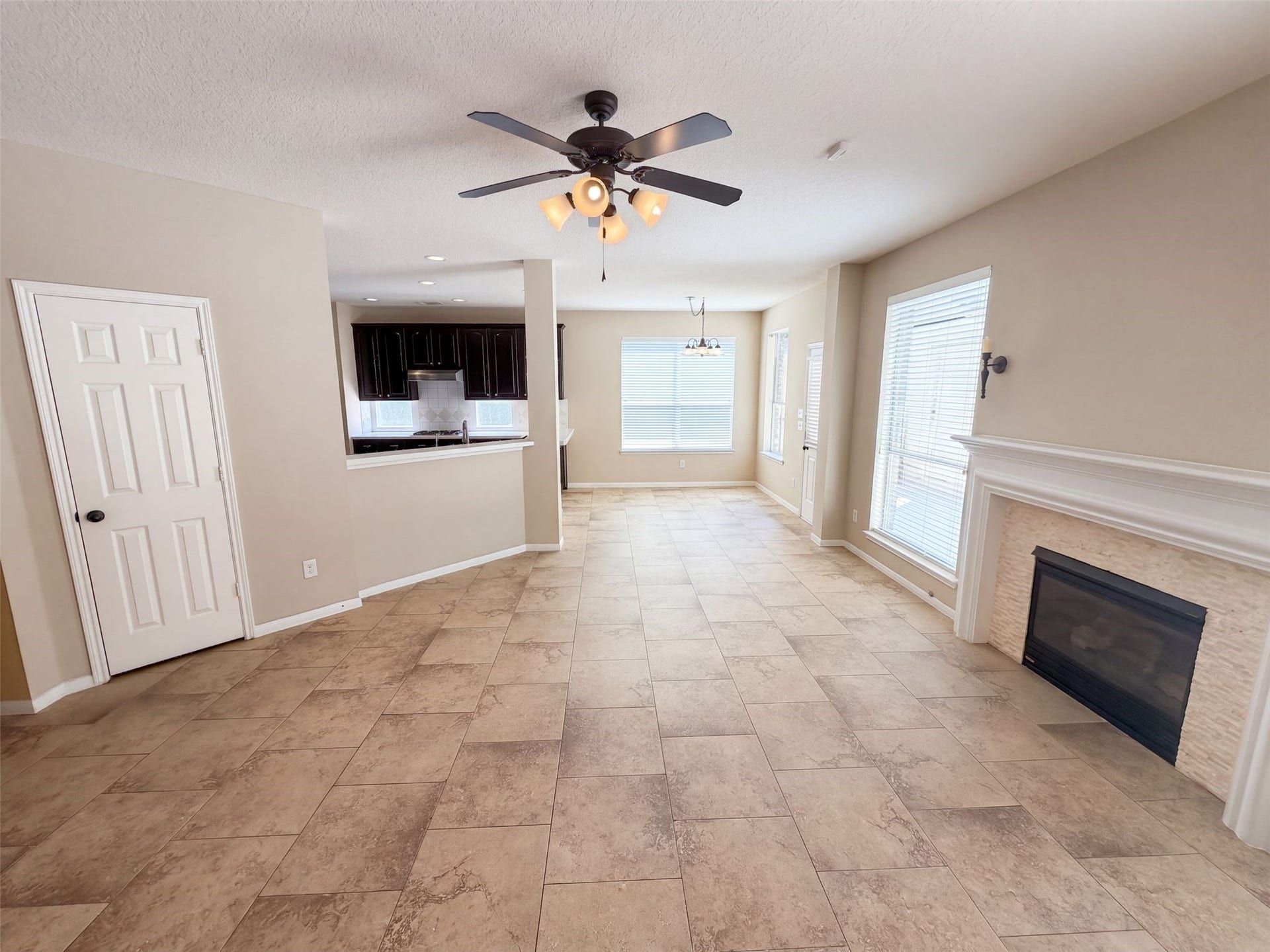 19401 Atasca Oaks Drive, Humble, TX 77346 19401 Atasca Oaks Drive, Humble, TX 77346