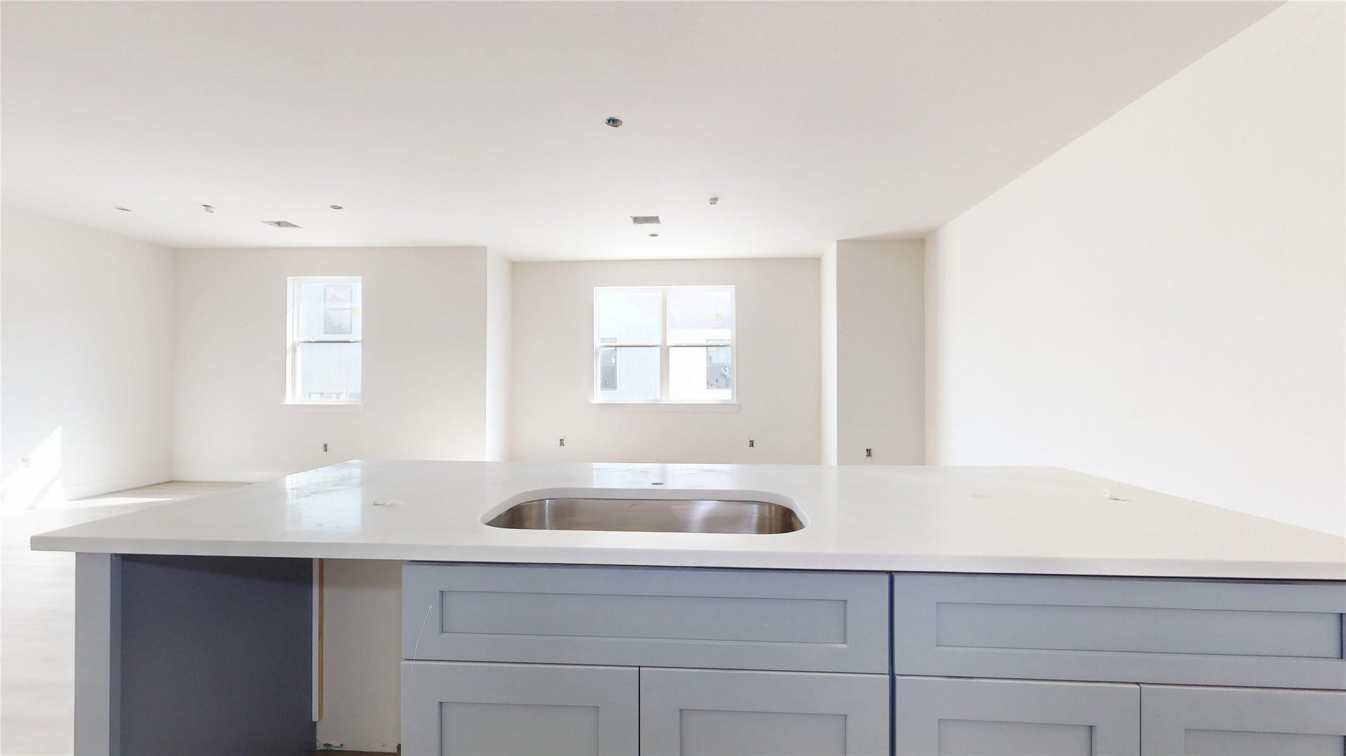 2039 Oak Forest Drive, Houston, TX 77018 2039 Oak Forest Drive, Houston, TX 77018