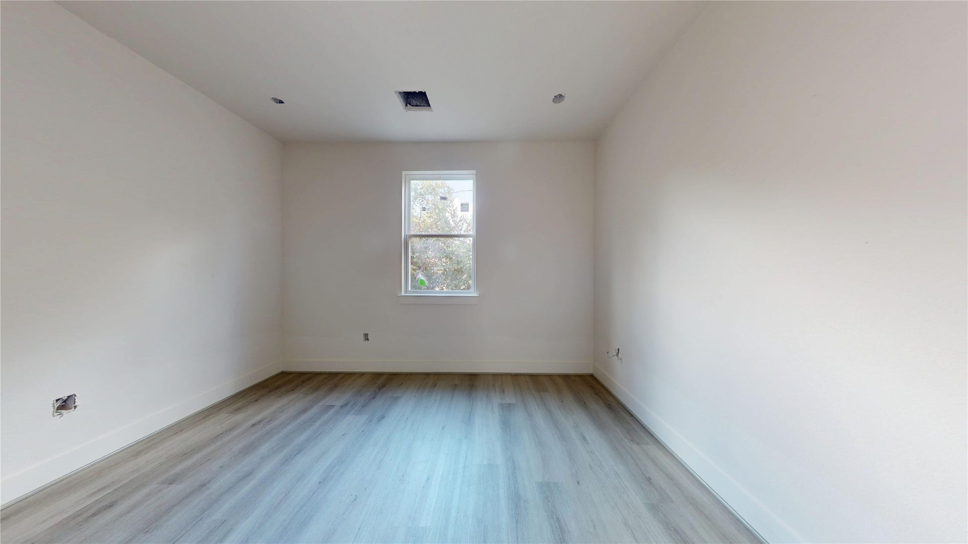 2039 Oak Forest Drive, Houston, TX 77018 2039 Oak Forest Drive, Houston, TX 77018