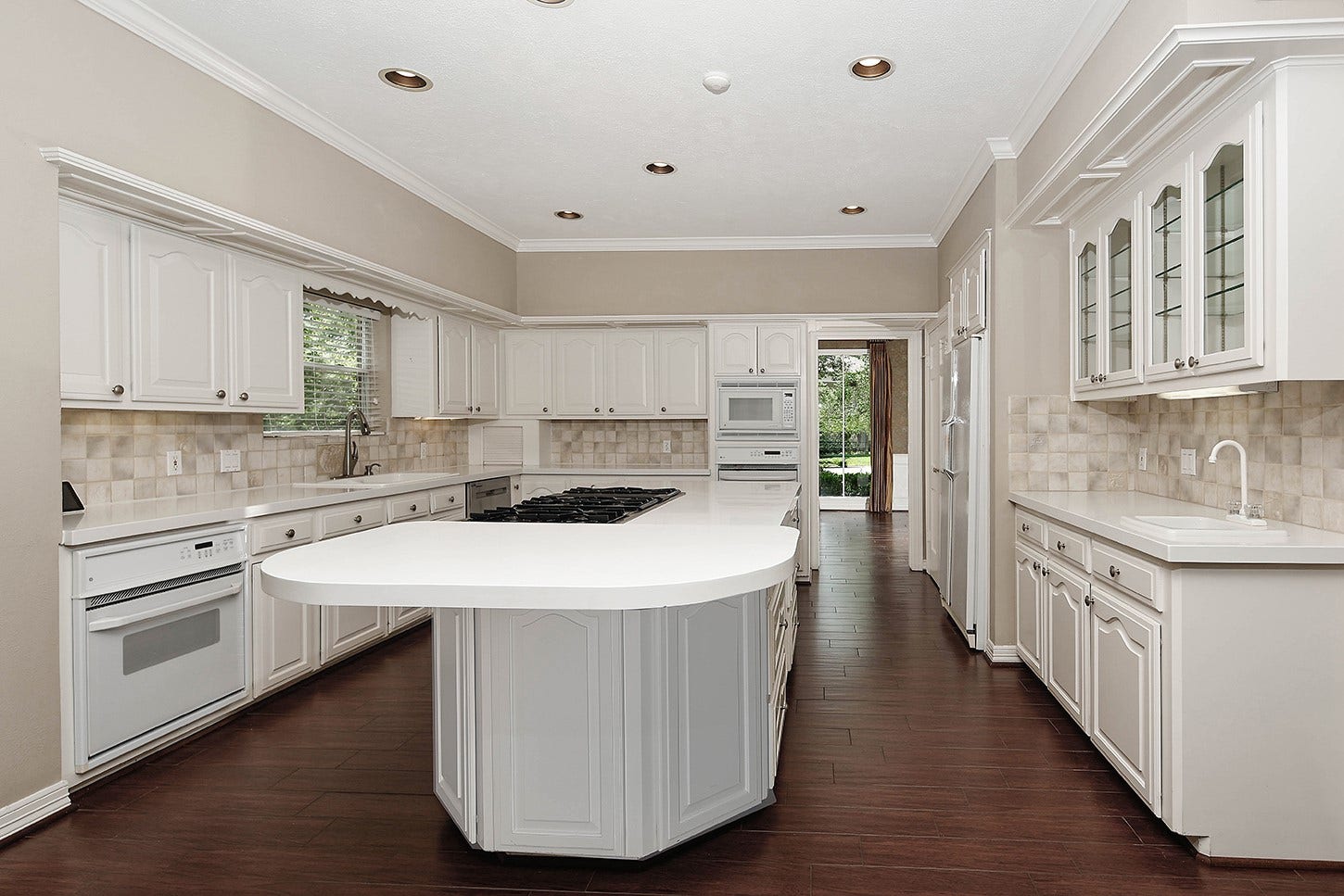 2504 Wild Wind Place, The Woodlands, TX 77380 2504 Wild Wind Place, The Woodlands, TX 77380