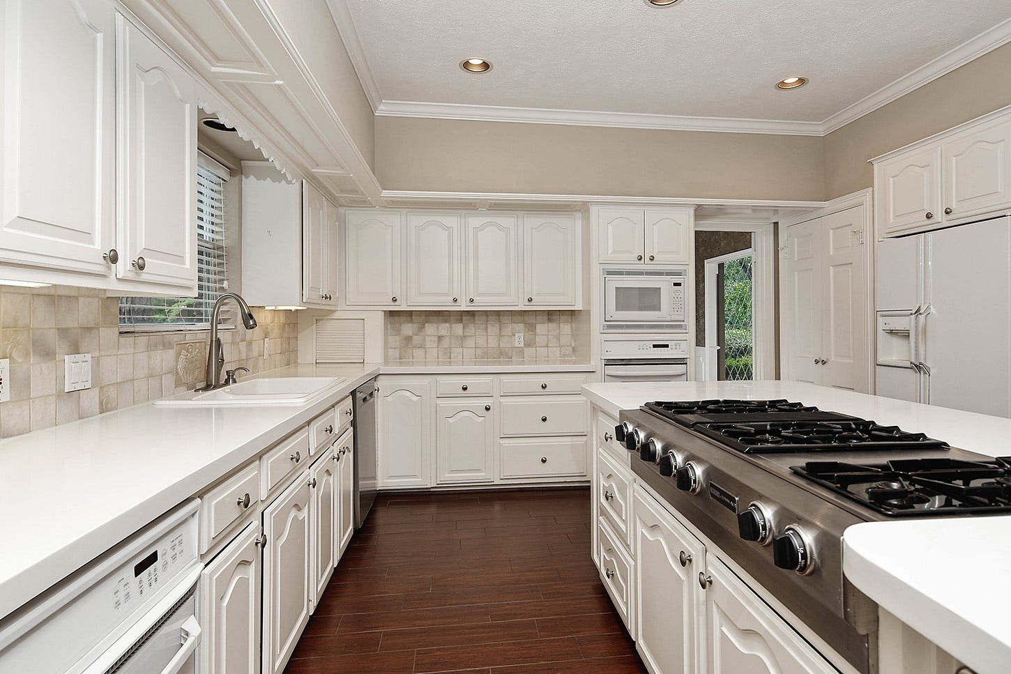2504 Wild Wind Place, The Woodlands, TX 77380 2504 Wild Wind Place, The Woodlands, TX 77380