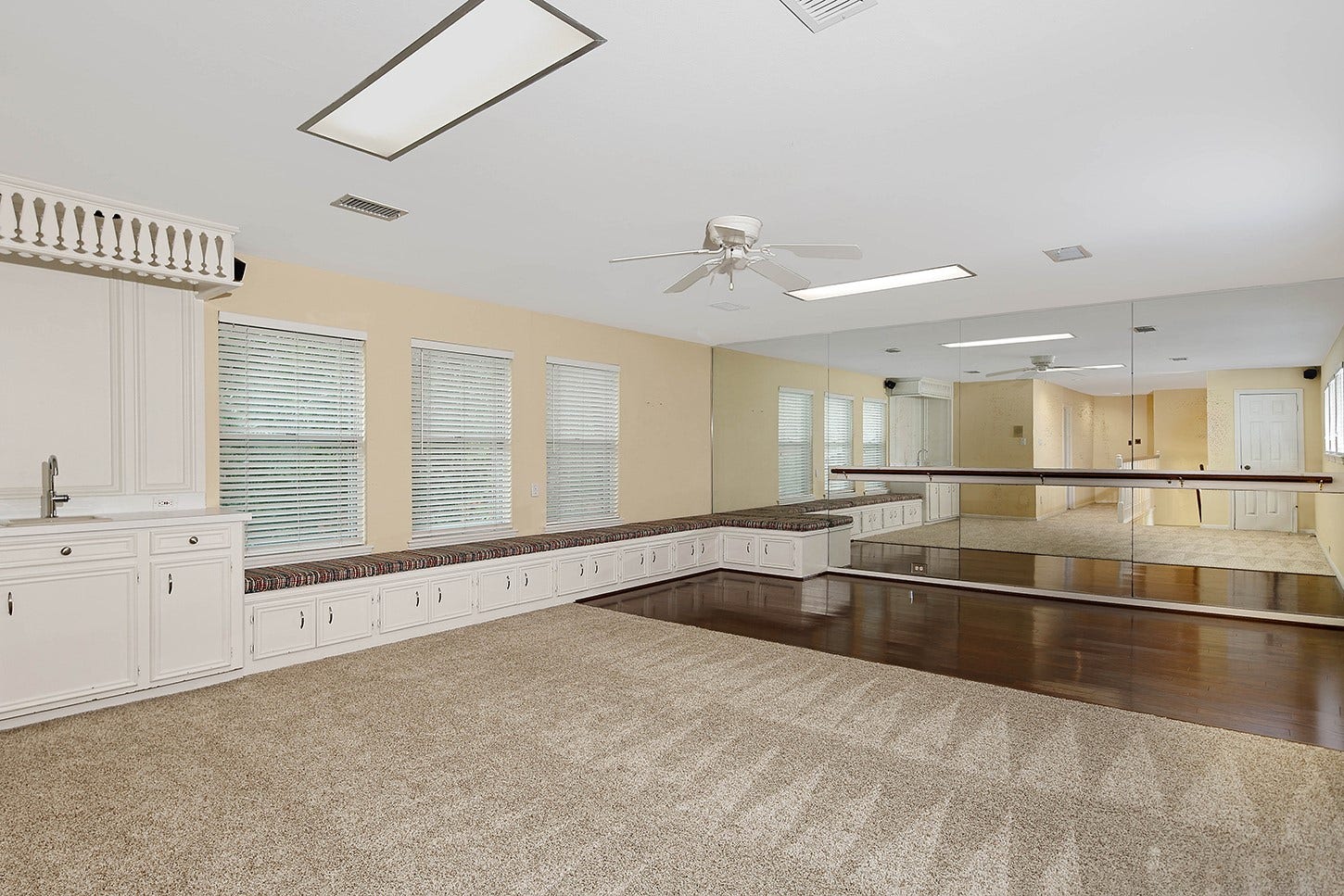2504 Wild Wind Place, The Woodlands, TX 77380 2504 Wild Wind Place, The Woodlands, TX 77380