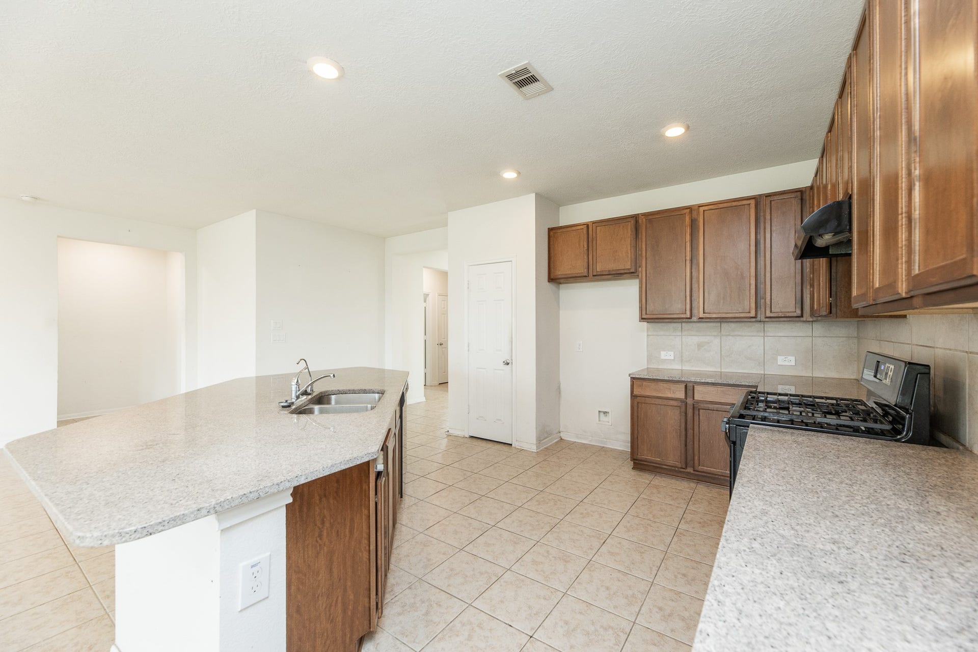 25342 Briscoe Village Drive, Richmond, TX 77406 25342 Briscoe Village Drive, Richmond, TX 77406