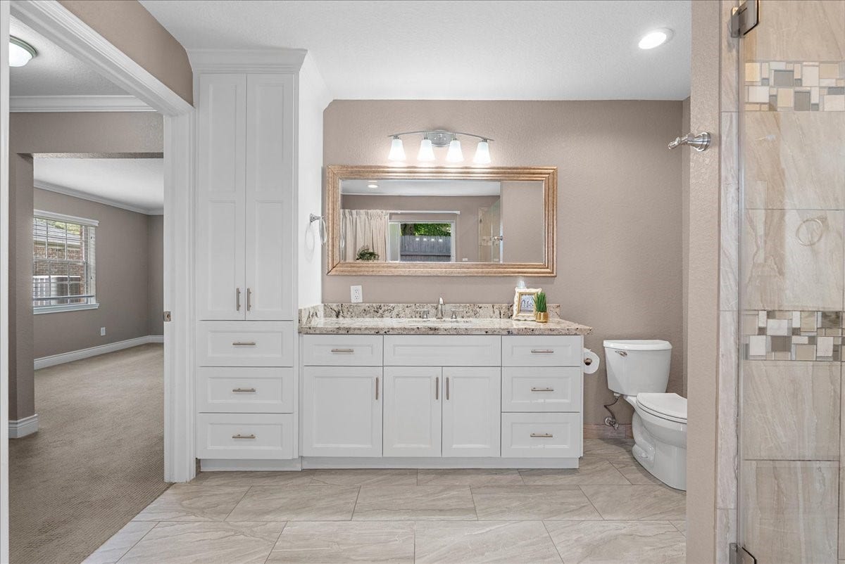 2904 Frostwood Circle, Dickinson, TX 77539 2904 Frostwood Circle, Dickinson, TX 77539