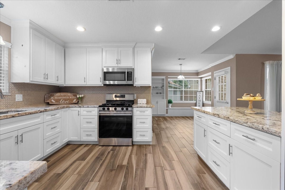 2904 Frostwood Circle, Dickinson, TX 77539 2904 Frostwood Circle, Dickinson, TX 77539